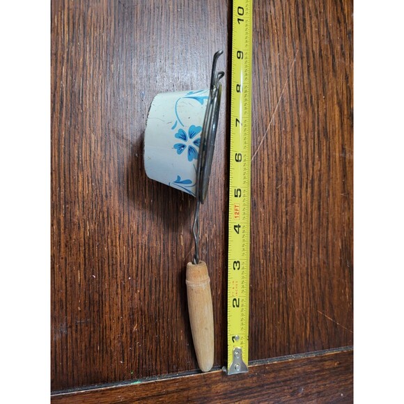 miracle gem Other - 1950s Miracle Gem Handheld Mesh Tea Strainer Sifter Blue Floral Wood Handle